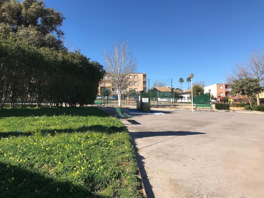 Apartamento En Los Nietos Con Piscina Comunitaria. Exteriör bild